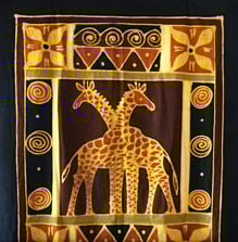 Handbemalter Wandschmuck als Blickfang in meinem Wohnzimmer