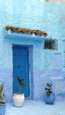 門の写真はイメージです