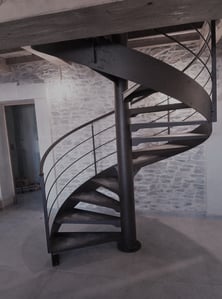 Escalier métallique hélicoïdal Gard Métalud'Oc
