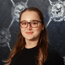 Lina Rigonelli, Goldschmiede-Lehrling bei der Goldschmiede OBSESSION, Zürich und Wetzikon.