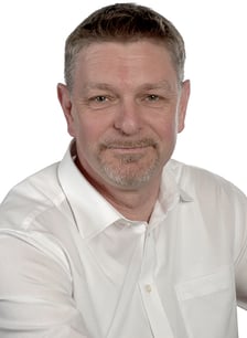 Chef der Hausbaufirma & Bauleiter Rüdiger Bethge