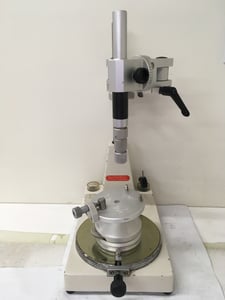 岐阜県多治見市の歯科技工所トーノーデンタルラボラトリーでは、義歯の設計や支台歯の平行測定時に、ROYALのサベーヤーを使用しています。