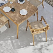 Point. Dining Table Outdoor furniture puntod