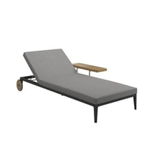 GLOSTER GRID Sun Lounger Outdoor furniture puntod