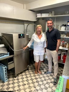 hotel elite visp, pascale kuonen, gilbert gemmet, gemmet handels ag, induktionsherd, elektrolux, hotel, gastronomie, montage, demontage