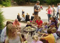 Alle bei der Stärkung