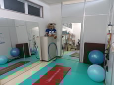 運動療法 筋力強化 ストレッチング 国分寺こみね鍼灸整骨院