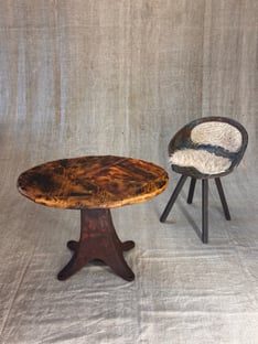 Wolfgang Wallner Wohnskulptur und Kraftobjekte, ovaler Beistelltisch