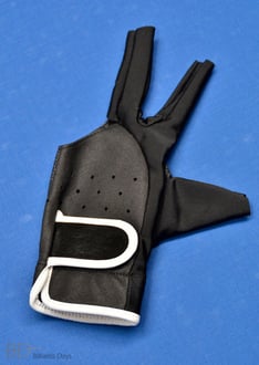 同じく新春に発売開始。キッズモデル