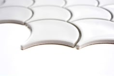 mosaico decorativo in ceramica con forma originale