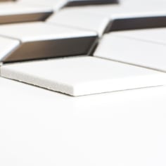 mosaico bianco nero decorativo in ceramica a forma di rombo 