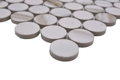 mosaico rotondo in ceramica effetto marmo Calacatta