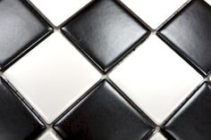 mosaico in ceramica colore bianco nero a scacchiera opaco