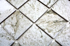 mosaico in ceramica effetto pietra colore grigio chiaro