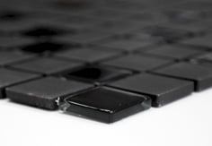 mosaico in ceramica e vetro antiscivolo colore nero