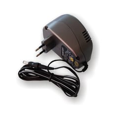 Адаптер питания (зарядное устройство)