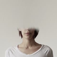 Montserrat Diaz - artist photographer - Ritratti senz'anima