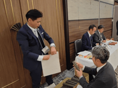 表彰状セッティング