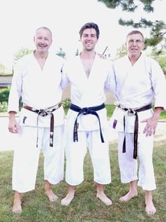 Robert Scharf (mittig)