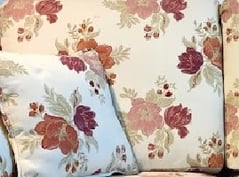 ソファ　輸入品　花柄　インテリア　栃木県家具　東京デザインセンター　アウトレット　展示処分