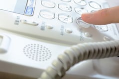 お電話でのご予約