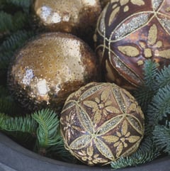 Weihnachtskugel mit Glitzer von GreenGate