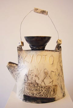 To go to her website, click on the photo 