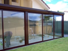 Techo móvil manual con aperturas correderas