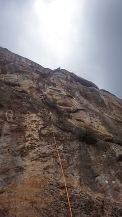 In der Route Percu Jones.