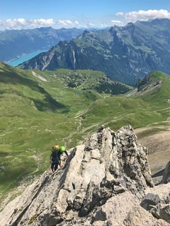 2022/06: Klettern an den Lobhörnern (CH/BE)
