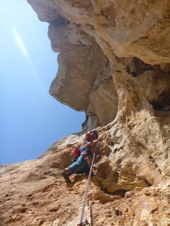Olli in der (vermutlich) ersten Seillänge von Titomanlio.