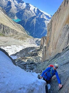 Nordseitig kam der Pickel zum Einsatz.