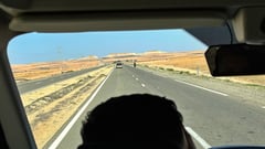 ... eine gerade Linie von Westen nach Osten.