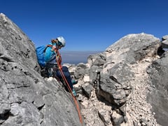 Das Seil wird aufgenommen...