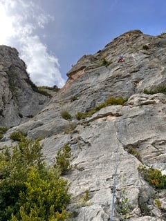 Dominik  auf dem "Balcon Suspendu" von Les Balaches. 