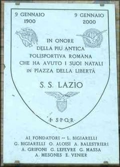 In Erinnerung an die Gründer des Vereins