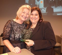 Dominique Noel Mina Daban prix communication sante festival deauville lmc coach lmcoach appli service mobile france leucemie myeloide chronique observance appli application cml soutien novartis oncologie leukemia