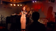 青木真由子さん