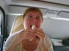 J'ai le temps de finir ma banane, tout de même...