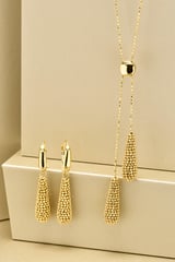 左．K18ﾋﾟｱｽ　　右．K18ﾈｯｸﾚｽ