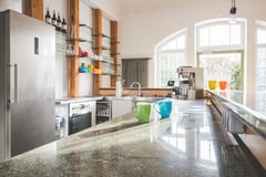 Unsere Küche – bestens ausgestattet.