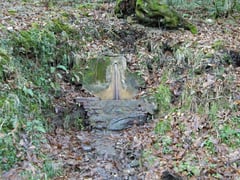 FUENTE CABAÑA CUCIL