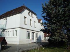 Côté Sud (rue de la Desserte)