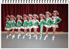 v.l.n.r. Sara Cleven, Kiara Schumacher, Shirley Klibisch, Liane Kupke, Leonie Nelles, Laura Eschweiler, Bastian Nähle, Inken Grundmann, Fee Heinrichs.