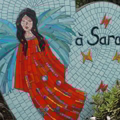 Un ange veille    .... pour Sarah.    Eternellement