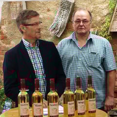 Thomas Zebunke, Vertreter Hessisches Ministerium für Umwelt, Klimaschutz, Landwirtschaft und Verbraucherschutz lobt die Idee mit den 6 Richtigen und zeigt die Zuschussmöglichkeiten aus der Landeskasse auf