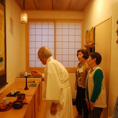 光輝観音堂内、永代供養室で