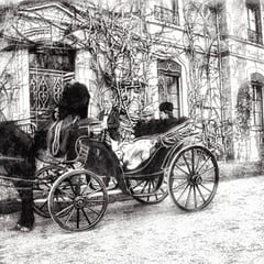 M. R. Eustache, cousin de Martin-Zédé, qui s'occupa d'organiser le secrétariat à Paris, devant son château de Fourchambault et M. Landrieux, chef comptable, 1900.