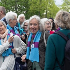 Rosmarie Wydler (Center)
