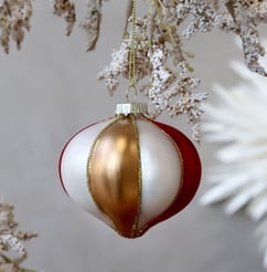 Weihnachtskugel in Zwiebel-Form von Chic Antique